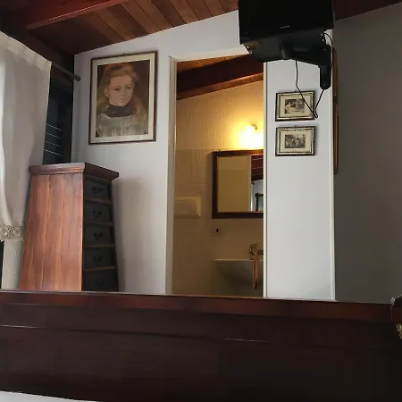 Bed & Breakfast Zirisuni *
