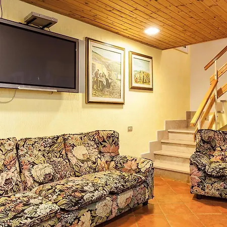 Bed and breakfast Zirisuni
